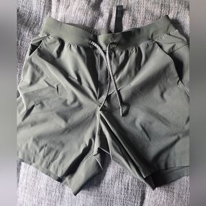 Mens Lululemon Zeroed In Shorts